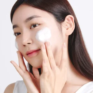Etude SoonJung Centella 6.5 Whip Cleanser